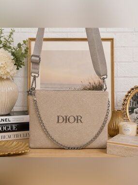 Dior White/Silver Beauty/Cosmetic Bag GWP item